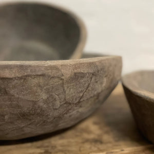 
                  
                    Dark Round Wooden Teak Bowls
                  
                