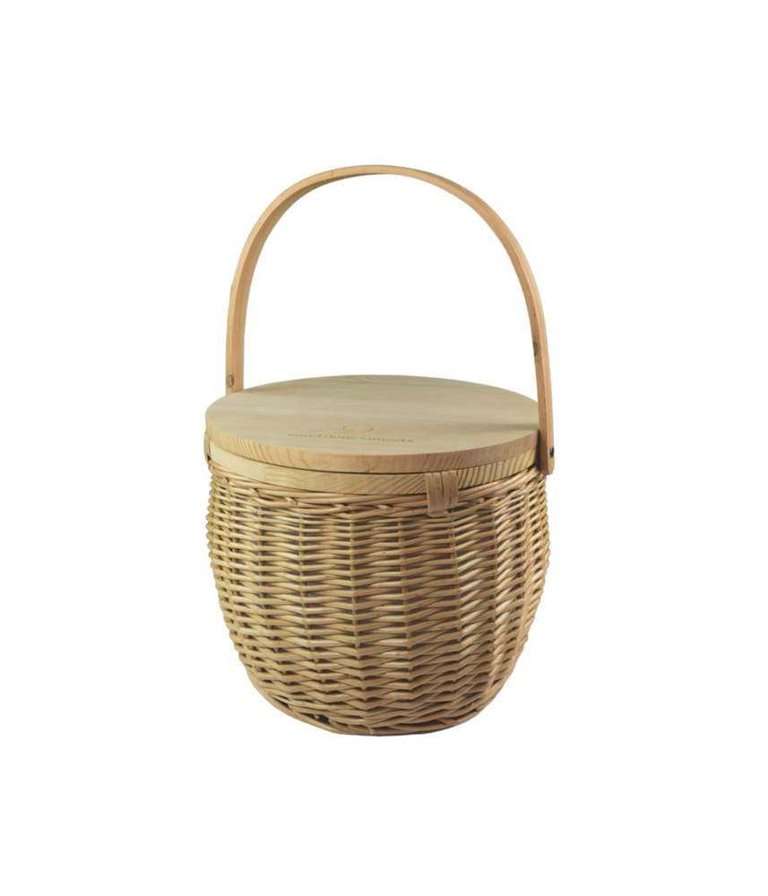 
                  
                    Bronte Picnic Basket Small
                  
                